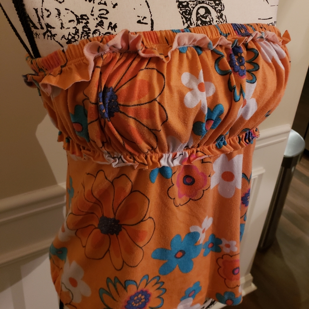 Flower Power Top - Picture 2 of 3